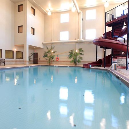 Coast Grimshaw Hotel & Suites Εξωτερικό φωτογραφία